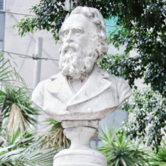Busto de José Trinidad Cabañas